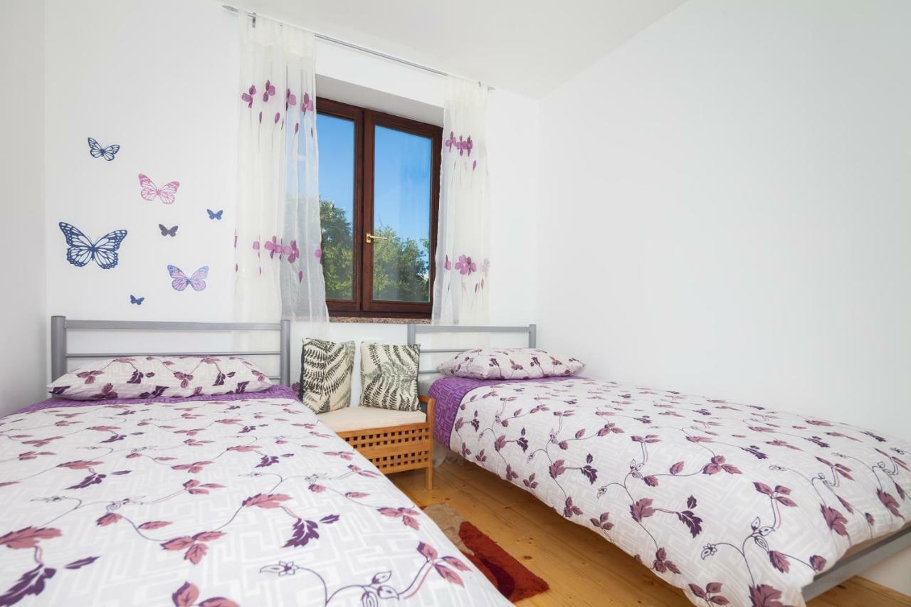 New Brend App Matija Apartment Pinezici  Bagian luar foto